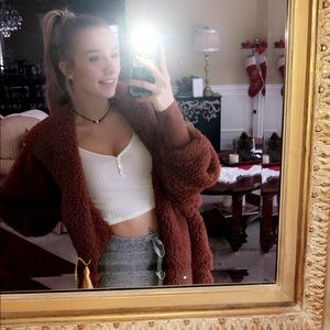 Meet your Posher, Ashley